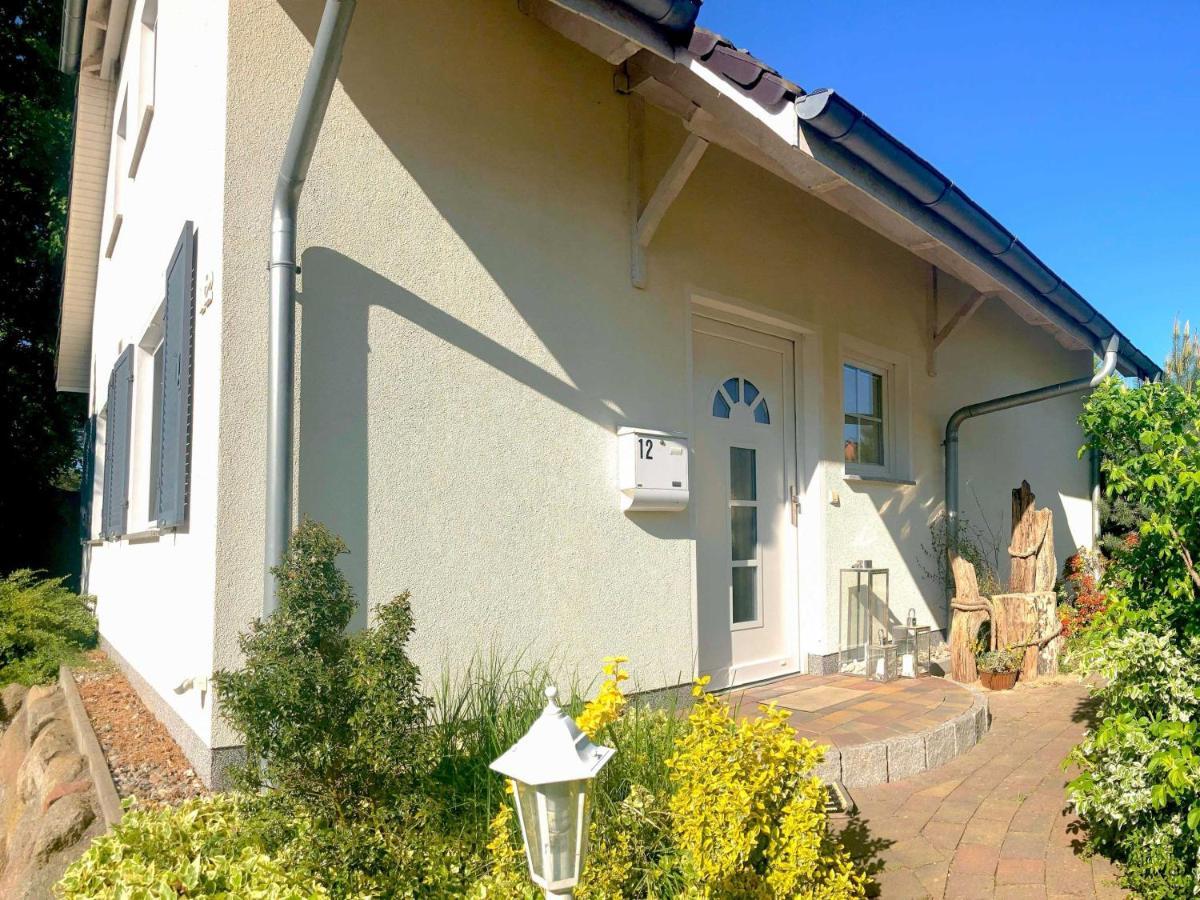 Kluenderberg In Mit Kamin, Terrasse, Strandkorb