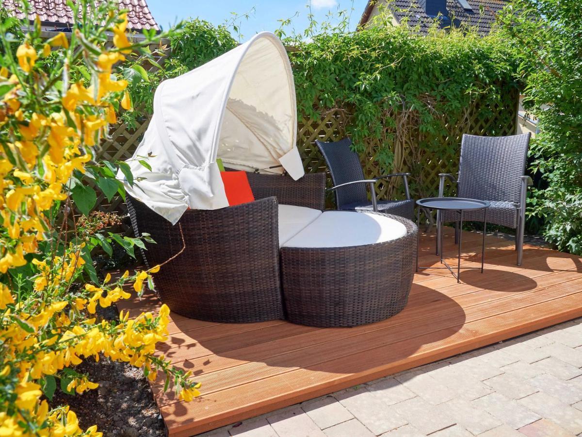Kluenderberg In Mit Kamin, Terrasse, Strandkorb