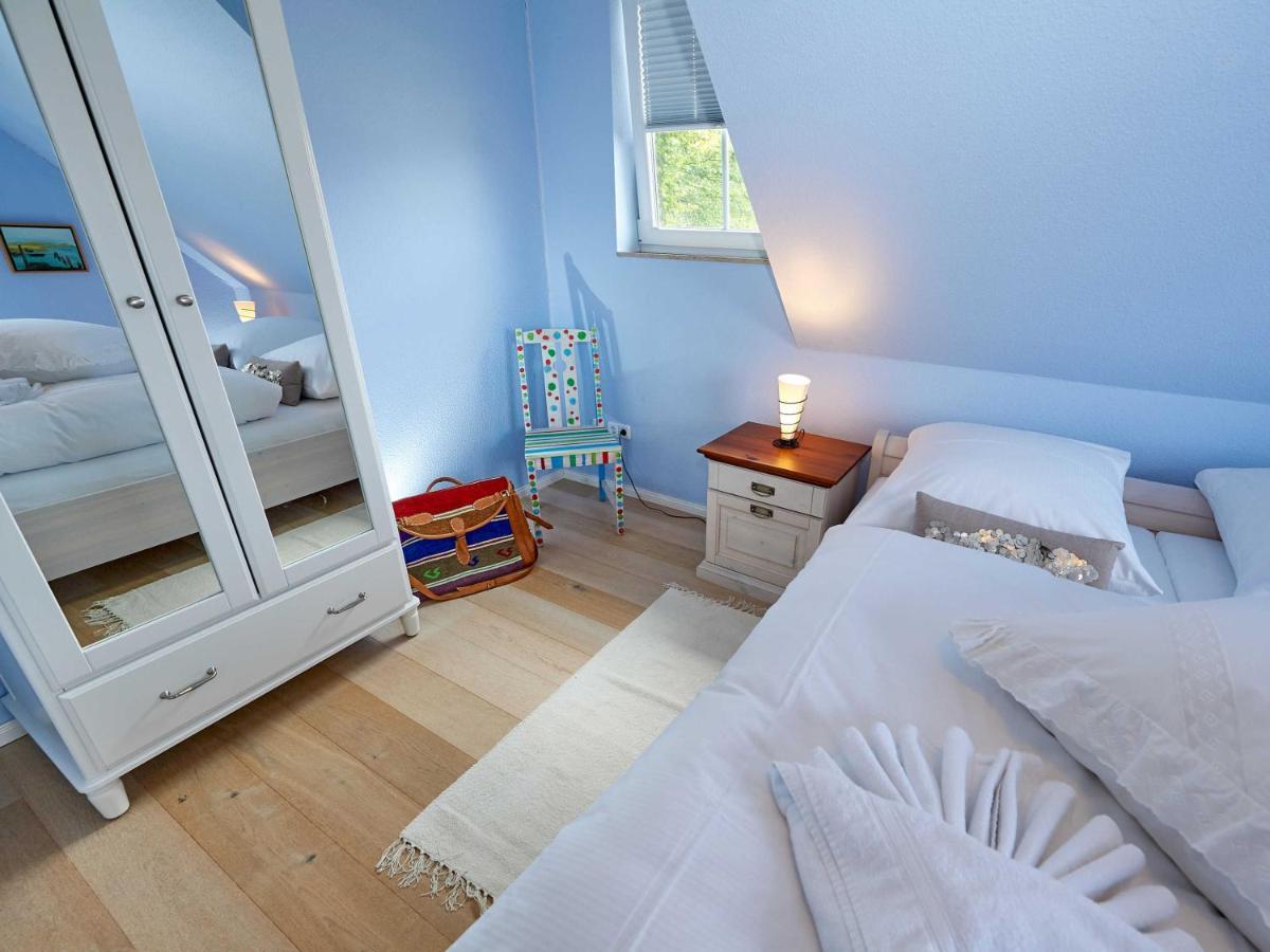 Kluenderberg In Mit Kamin, Terrasse, Strandkorb Apartment Binz
